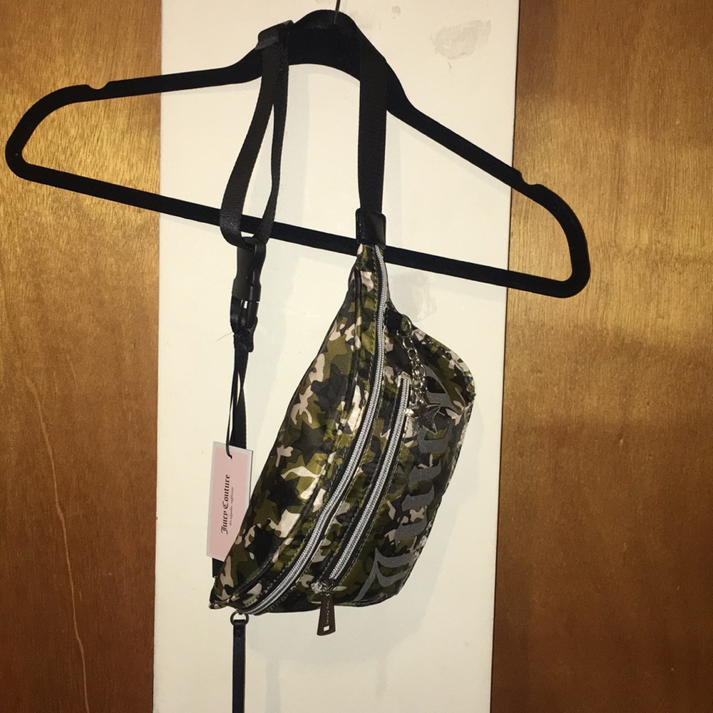 💚 NWT Juicy Couture Star Studded Belt Bag - Picture 5 of 8